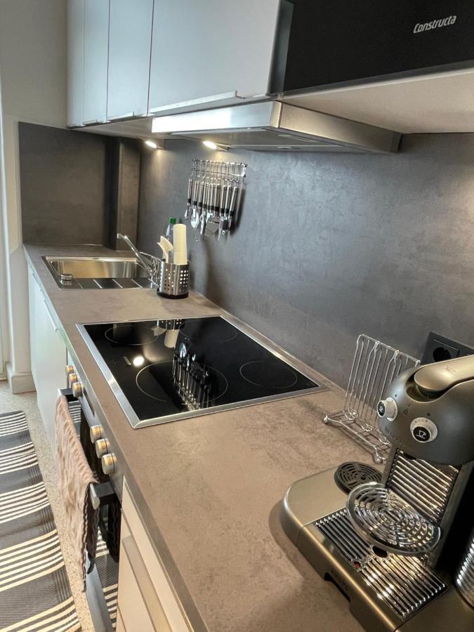 Schoene Grosse 4 Zimmer-Altbauwohnung Киль Экстерьер фото